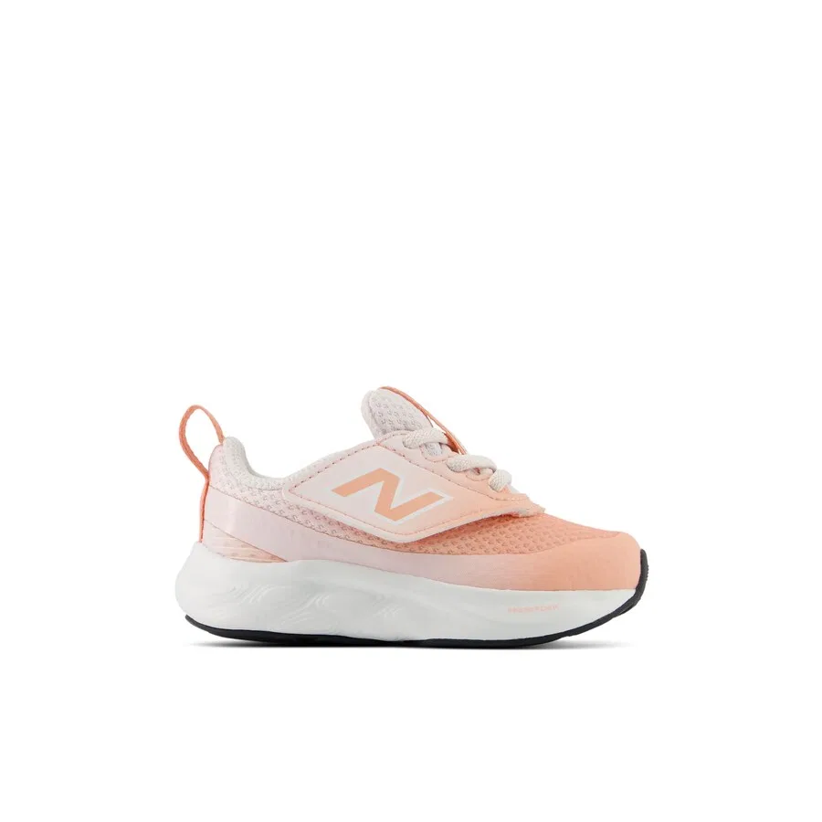 Кроссовки New Balance 'Fresh Foam 625' светло-оранжевого цвета — фото 2