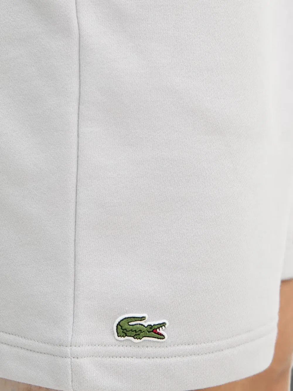 Шорты Lacoste с нашивкой-логотипом, серый — фото 4
