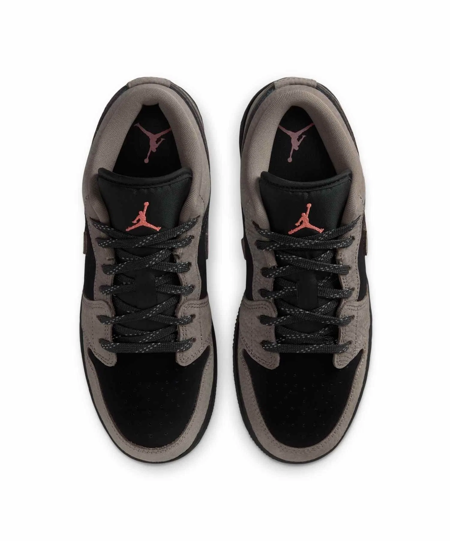 Детские кроссовки Air Jordan 1 Low SE / Детские кроссовки Air Jordan 1 Low SE IB7111-005, черные — фото 4
