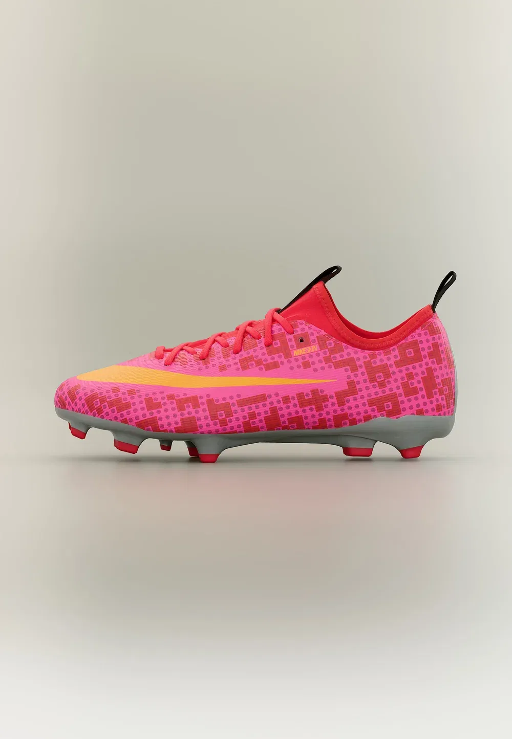 Футбольные бутсы Jr Vapor Acad x Lego FG/MG унисекс для искусственной травы Nike Performance, Metallic Silver-Coloured/Safety Orange/Black/Green Strike
