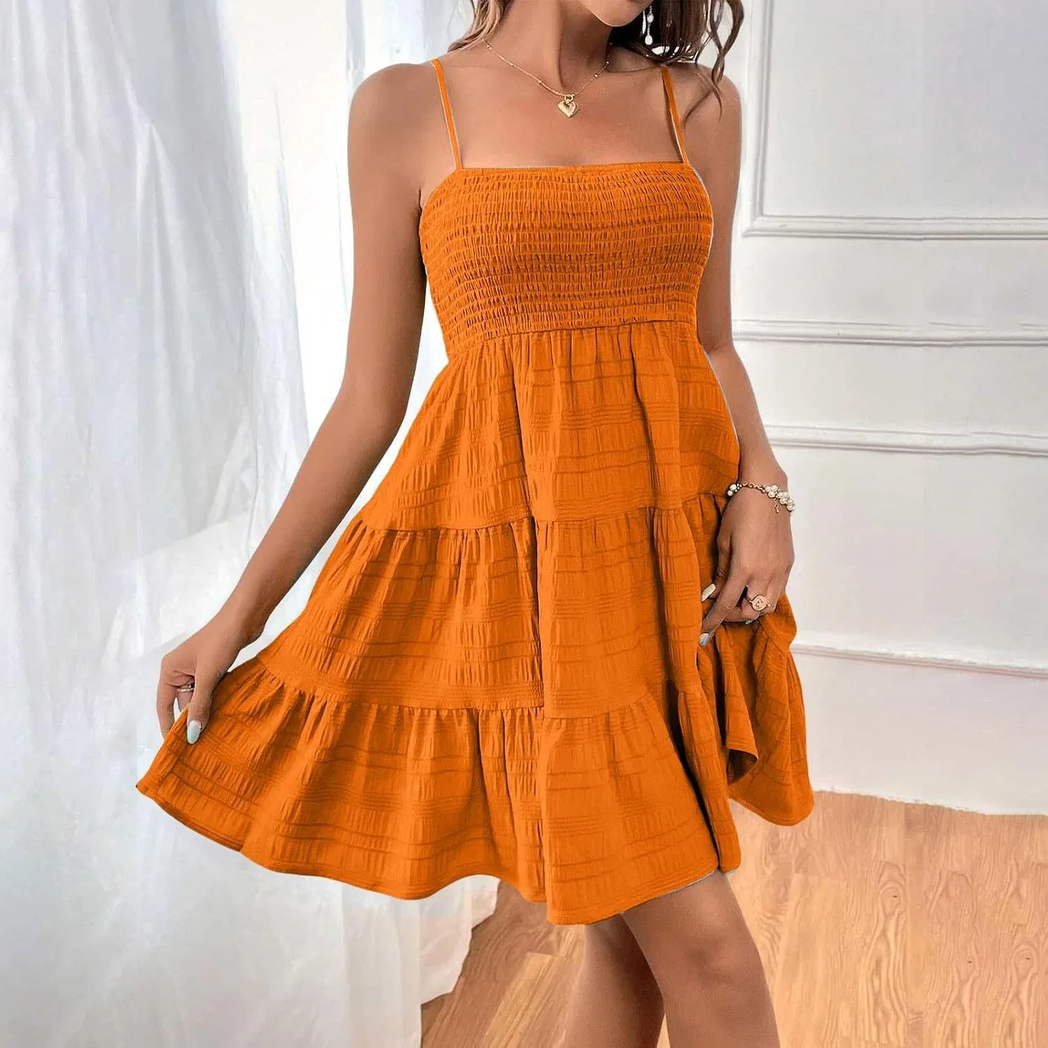 Женское мини-платье с воланами и квадратным вырезом, Orange — фото 3