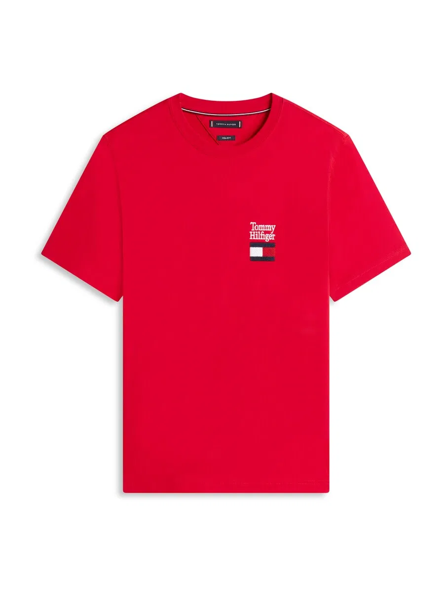 Футболка TOMMY HILFIGER 'Brand Love' красного цвета