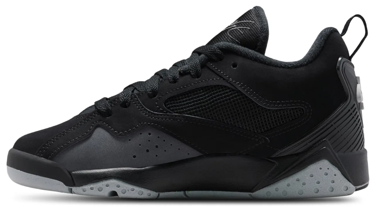 Детские кроссовки для мальчиков с низким вырезом Jordan MVP 92 Jordan, Wolf Grey Black — фото 2