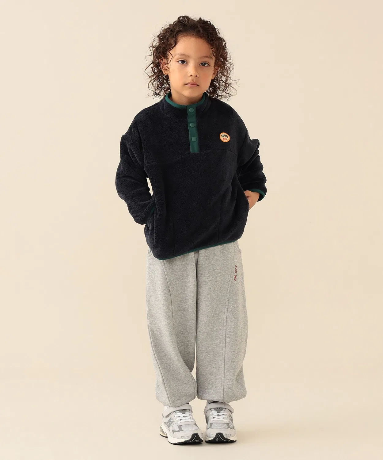 Детские спортивные штаны с объемным кроем I'm OFF BEAMS mini, Light Grey — фото 4