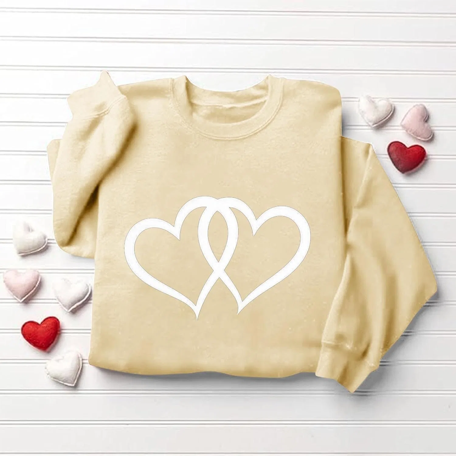 Женский свитшот с длинным рукавом Valentine Heart, бежевый — фото 2
