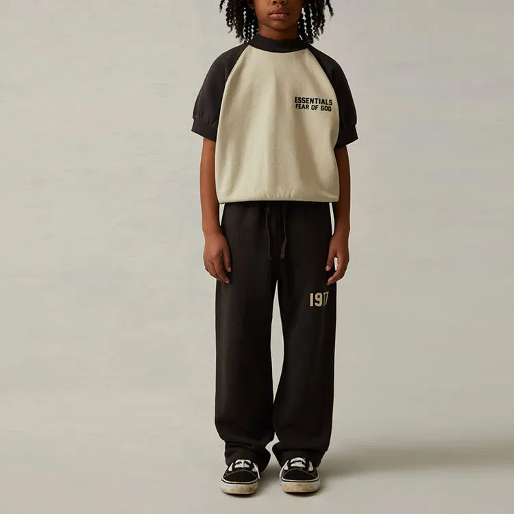 Детские спортивные штаны Athflow Fear Of God Essentials 1977 Series SS22, Black Iron — фото 3