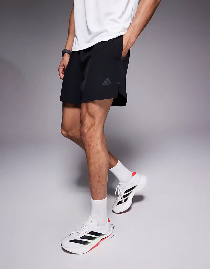 Шорты Adidas Training Essentials D4T, черный — фото 3