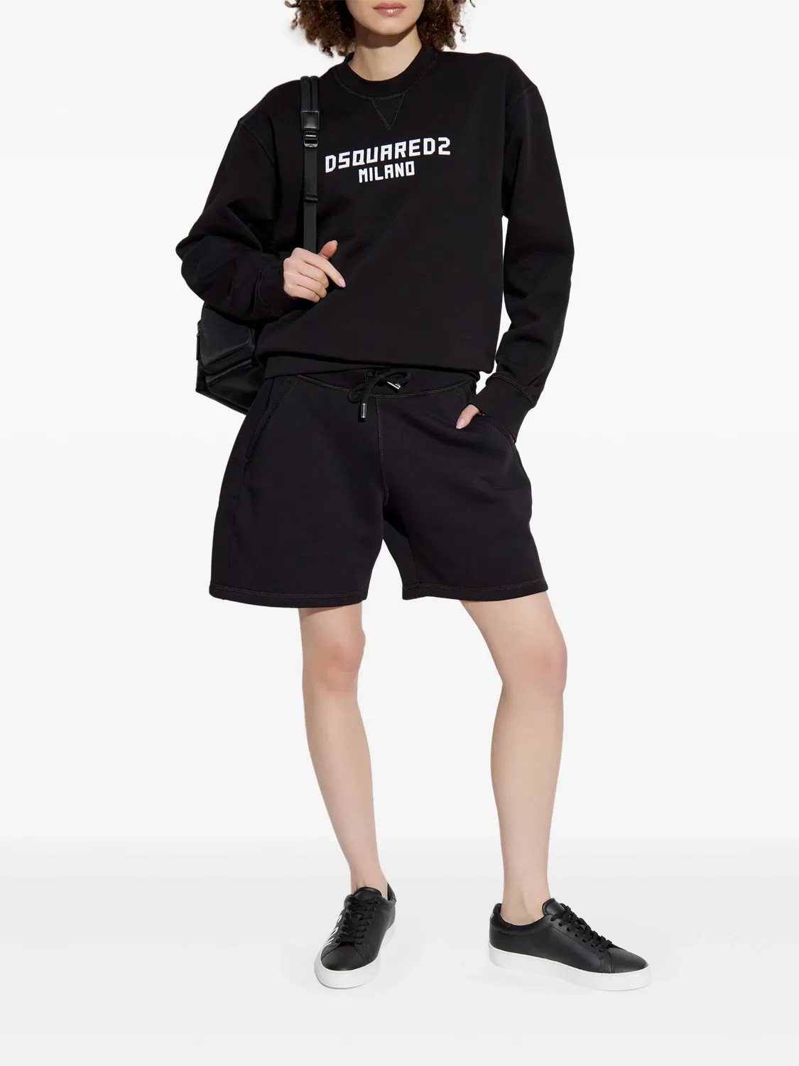 DSQUARED2 Шорты до колен черного цвета — фото 2