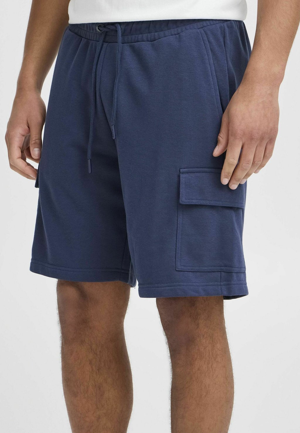 

Шорты BHCARAB - Tracksuit bottoms Blend, синий