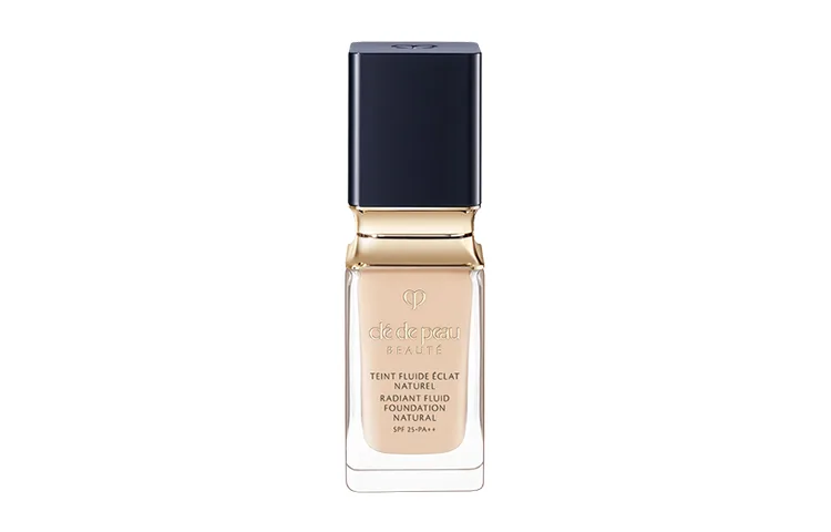 Clé De Peau Beauté Жидкий тональный крем с сияющим и мягким эффектом, I10