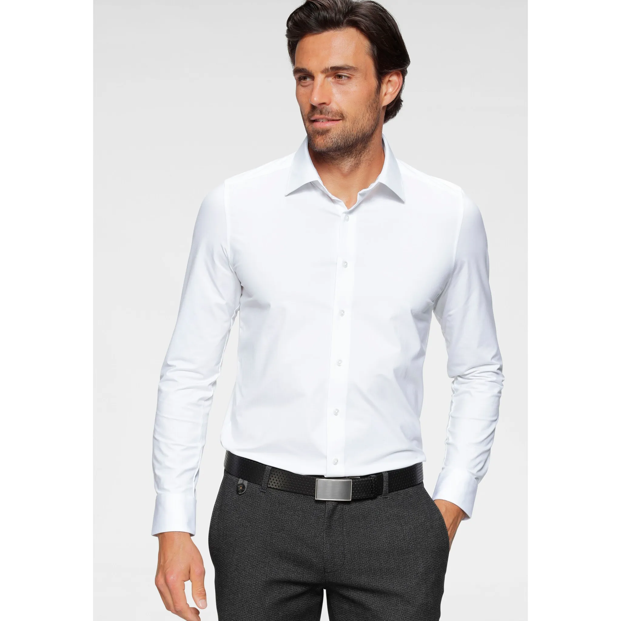 

Рубашка OLYMP с длинными рукавами "Luxor 24/Seven Contemporary Fit Jersey Shirt" из материала, подавляющего неприятные запахи, белый