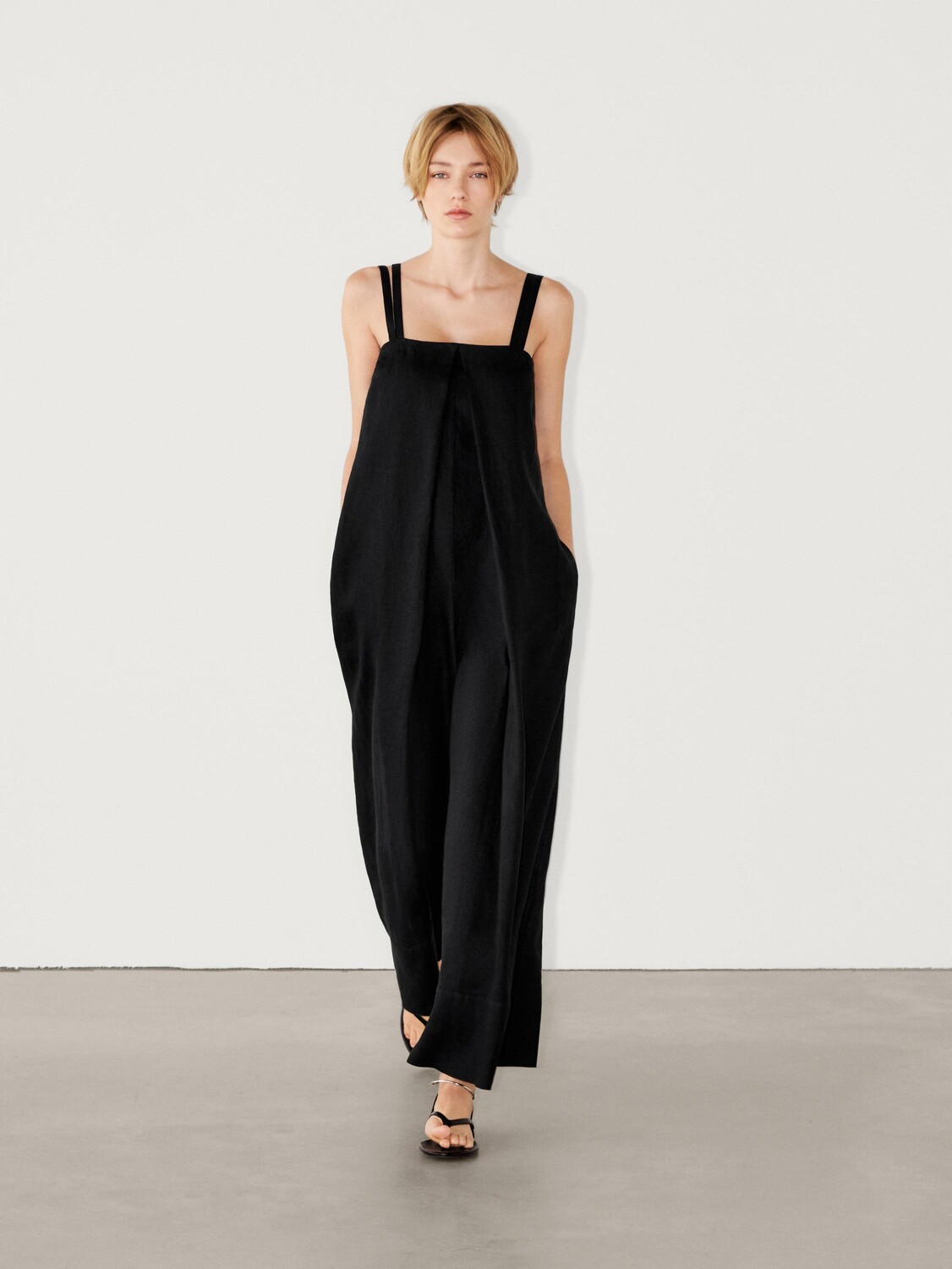 

Комбинезон из 100% льна с двумя лямками Massimo Dutti, черный