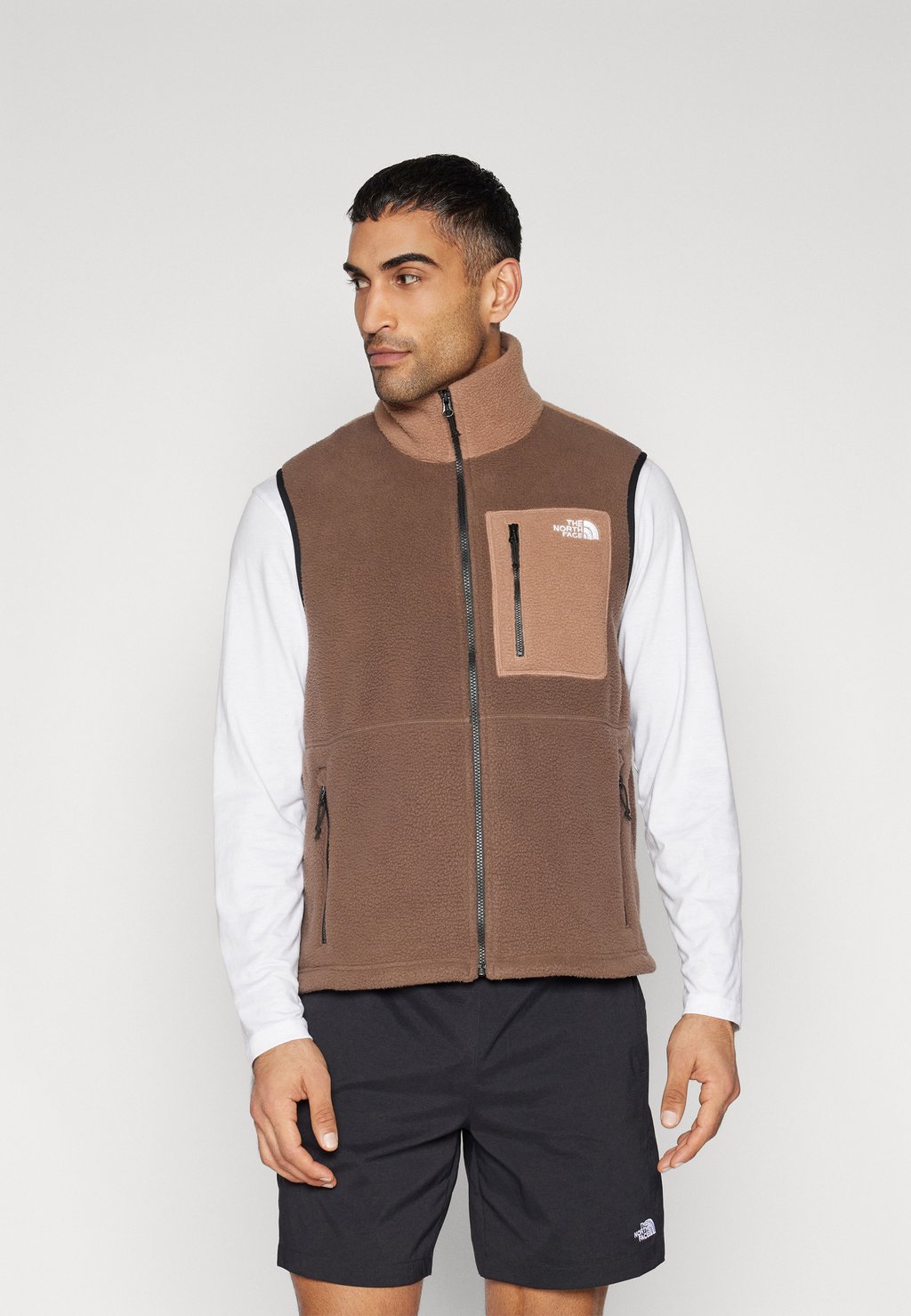 

Жилет YUMIORI VEST The North Face, темно-коричневый