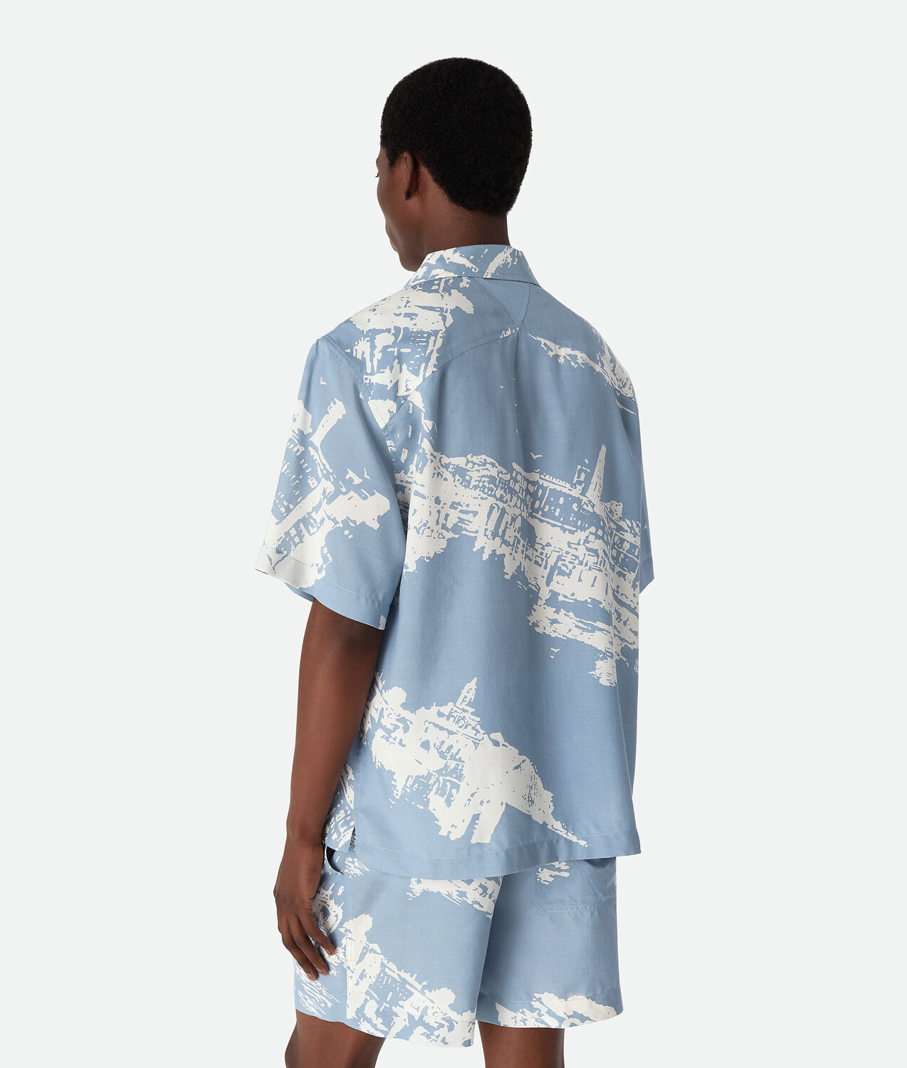 Italian postcard silk shirt BOTTEGA VENETA, синий/голубой — фото 3