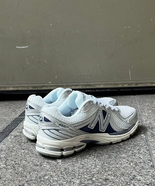 Мужские кроссовки New Balance ML860 GG2 — фото 2