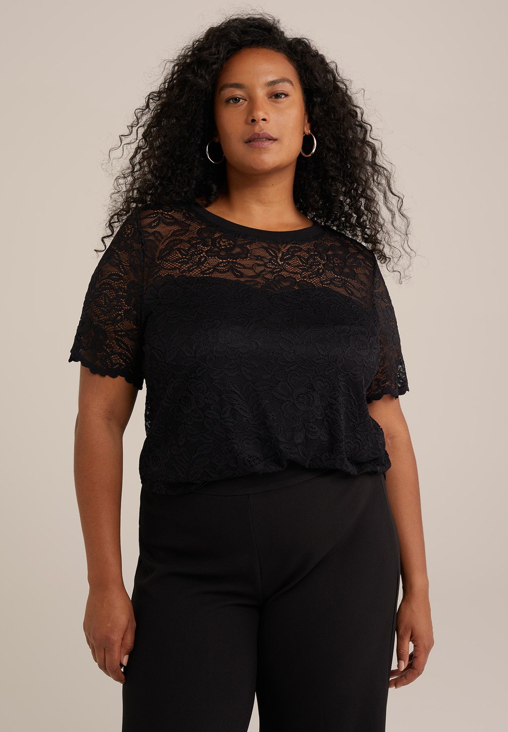 

Блуза CURVE WE Fashion, черный