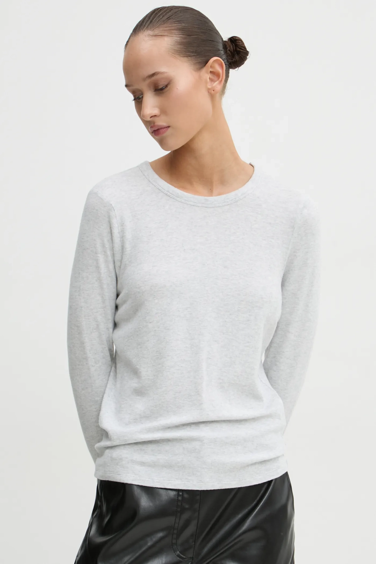 

Футболка с длинным рукавом Abercrombie & Fitch, серый
