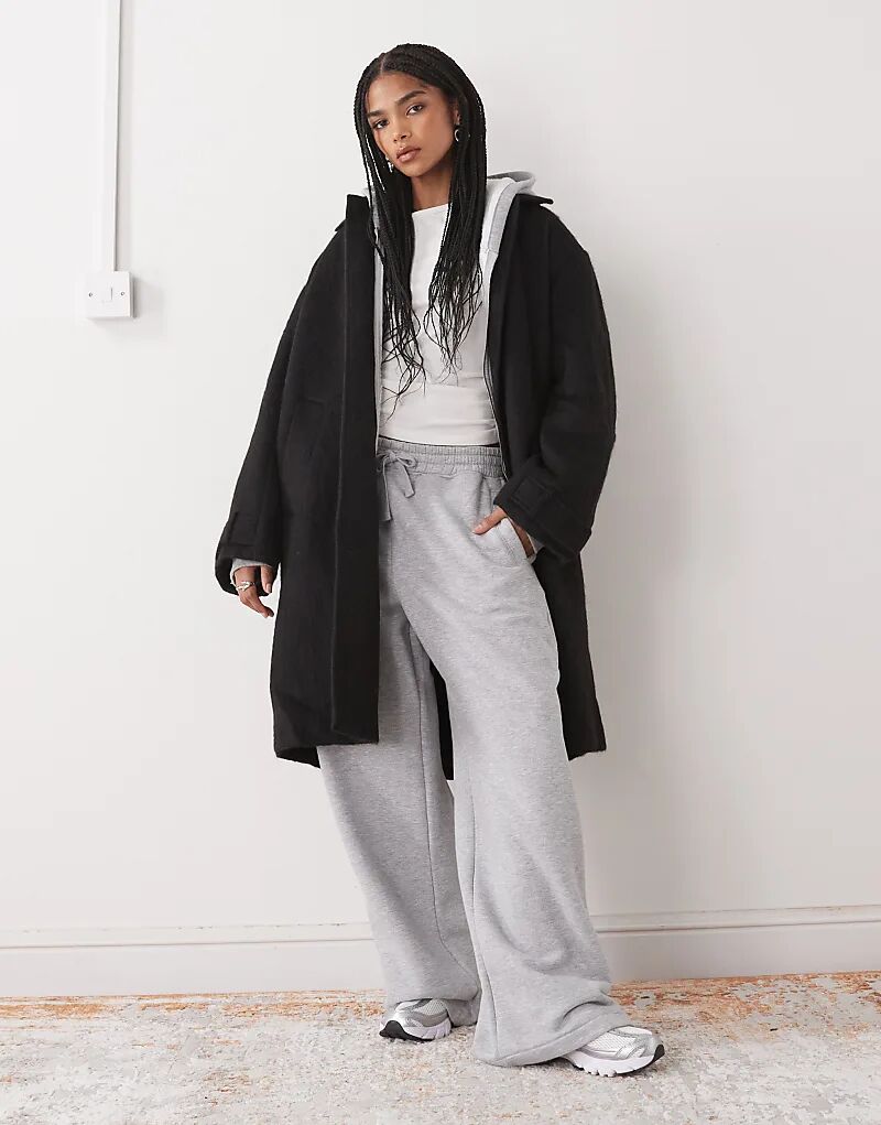 

Пальто Monki из искусственной шерсти черного цвета