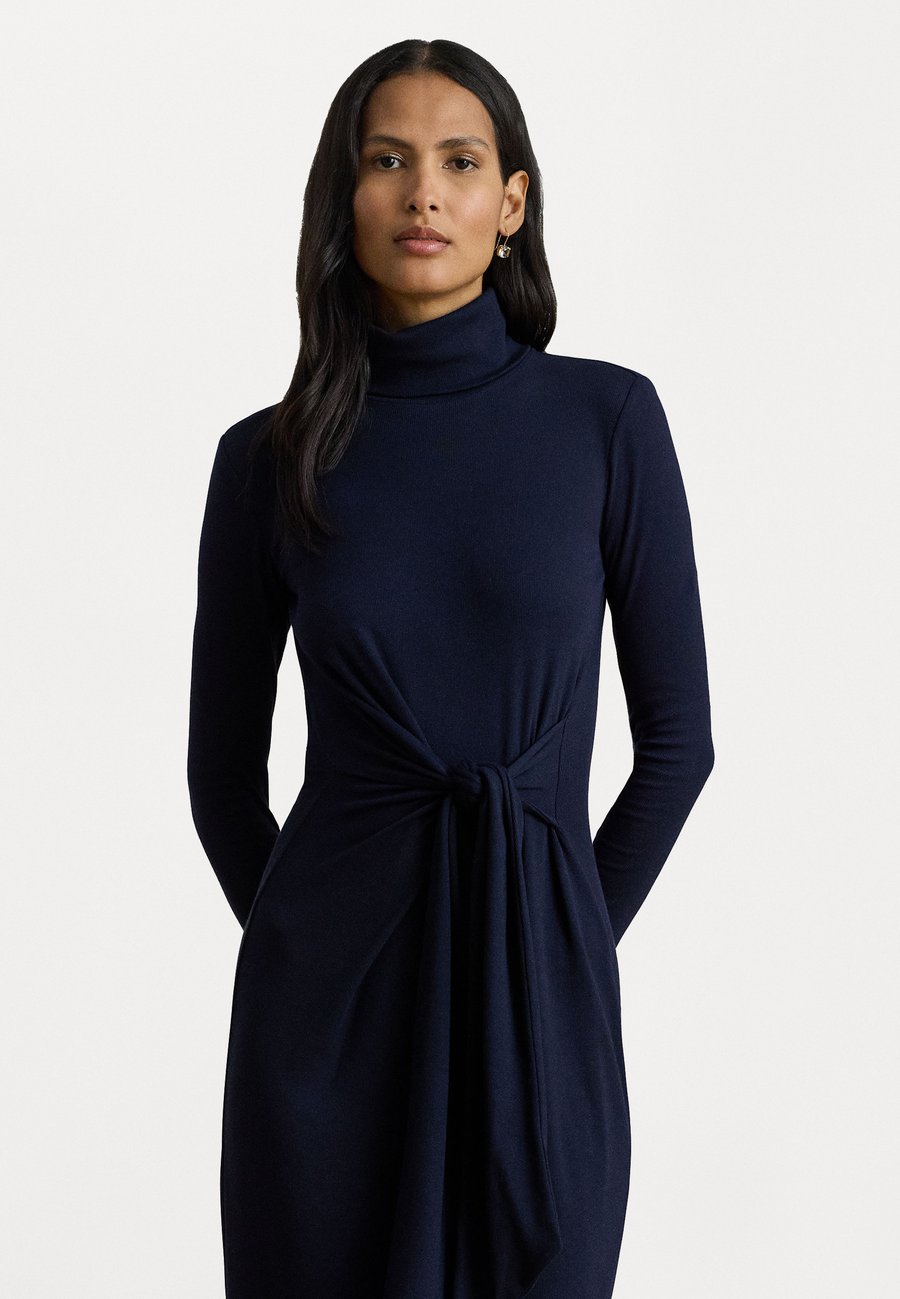 

Платье Lauren Ralph Lauren Petite TIE-FRONT TURTLENECK DRESS, Lighthouse Navy/Dark Blue