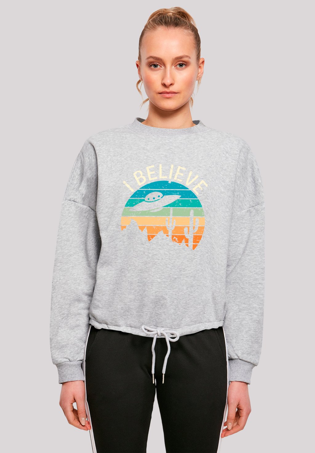 

Толстовка I BELIEVE UFO ALIEN SUNSET F4NT4STIC, серый