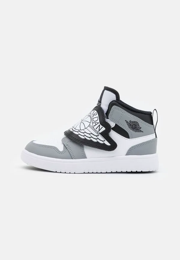 Кроссовки sky jordan 1 hightop Jordan, White/Black/Particle Grey