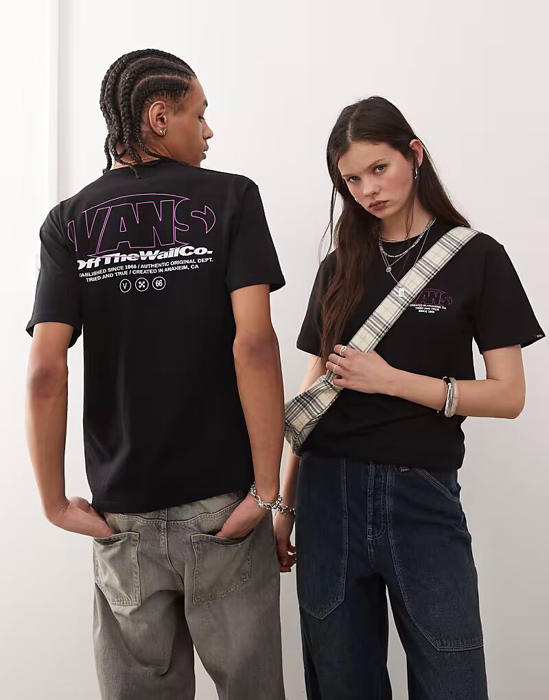 

Футболка Vans с принтом на спине, черного цвета