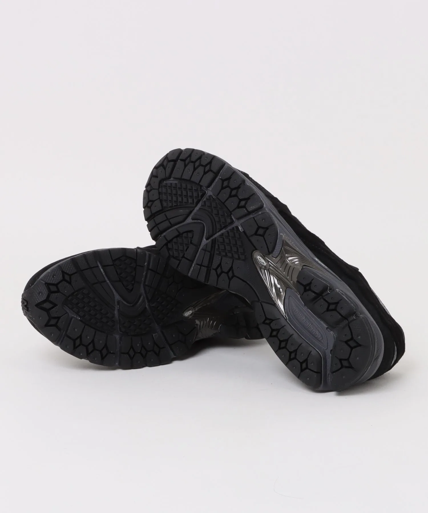 Мужские кроссовки из замши и сетки New Balance U20023MB 2002 Decon Gore-Tex чёрные — фото 3