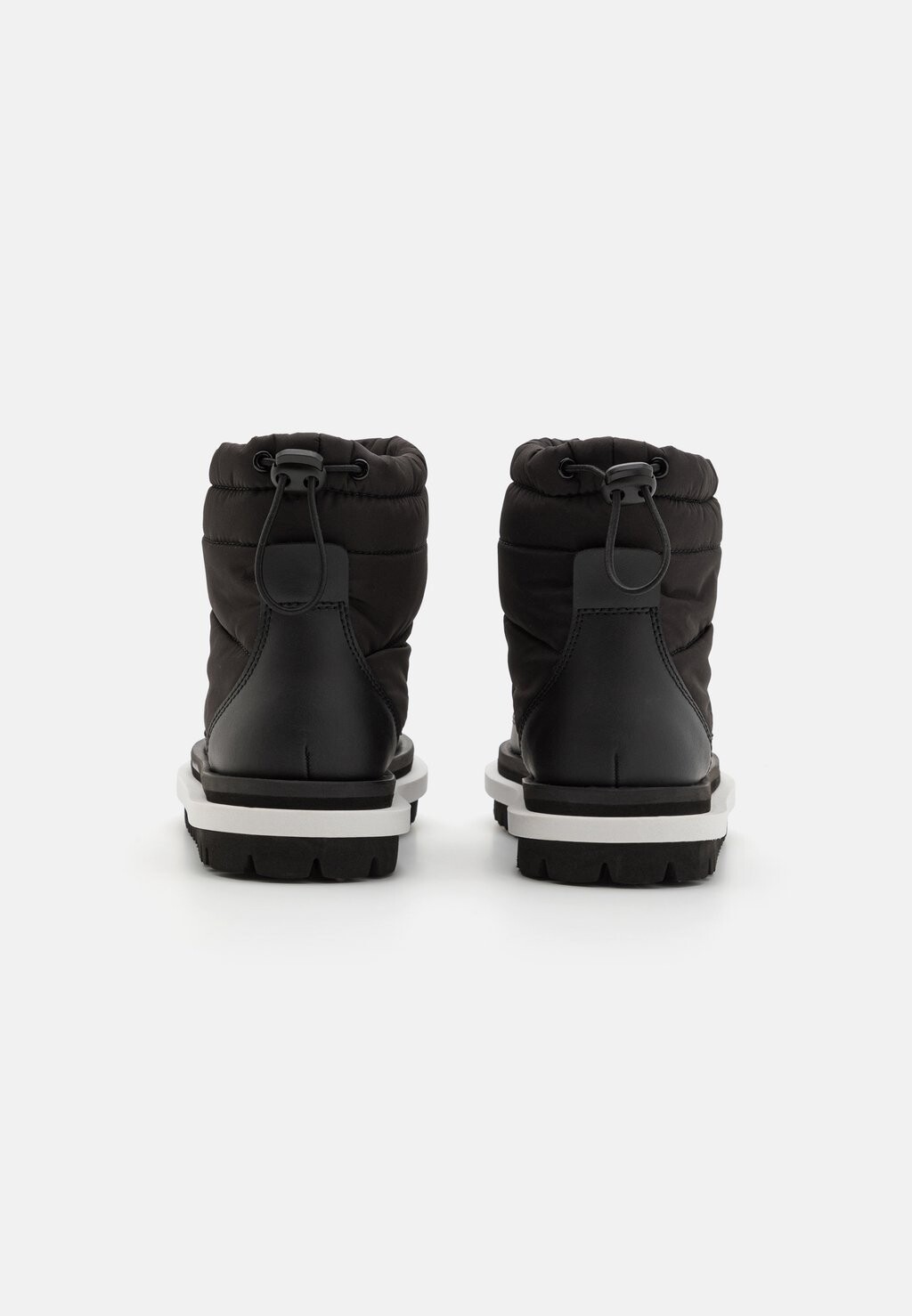 

Ботильоны на платформе PADDED FLAT BOOT Tommy Hilfiger, черный