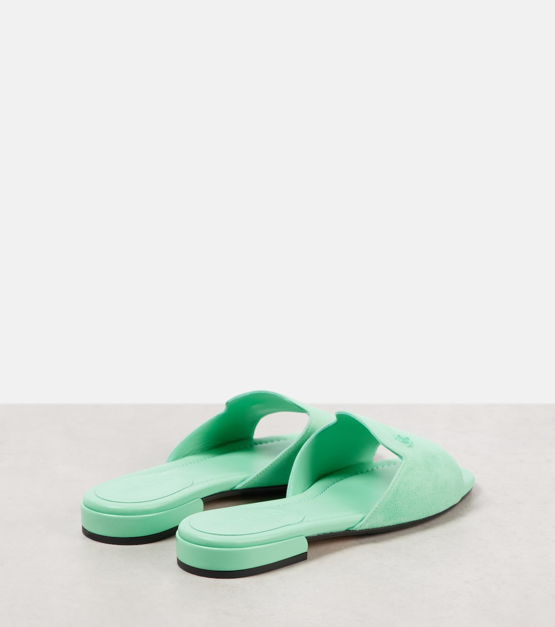 Замшевые шлепанцы с логотипом Dina Jimmy Choo, Aqua Green — фото 2