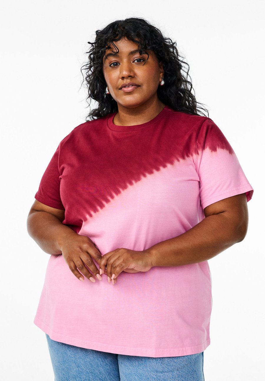 

Футболка Zizzi DIP-DYE, Tibetan R W Bonbon/Pink, Розовый, Футболка Zizzi DIP-DYE, Tibetan R W Bonbon/Pink