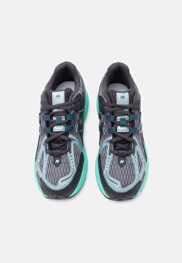 Кроссовки унисекс 1906 года New Balance, Black Metallic/Deep End — фото 4