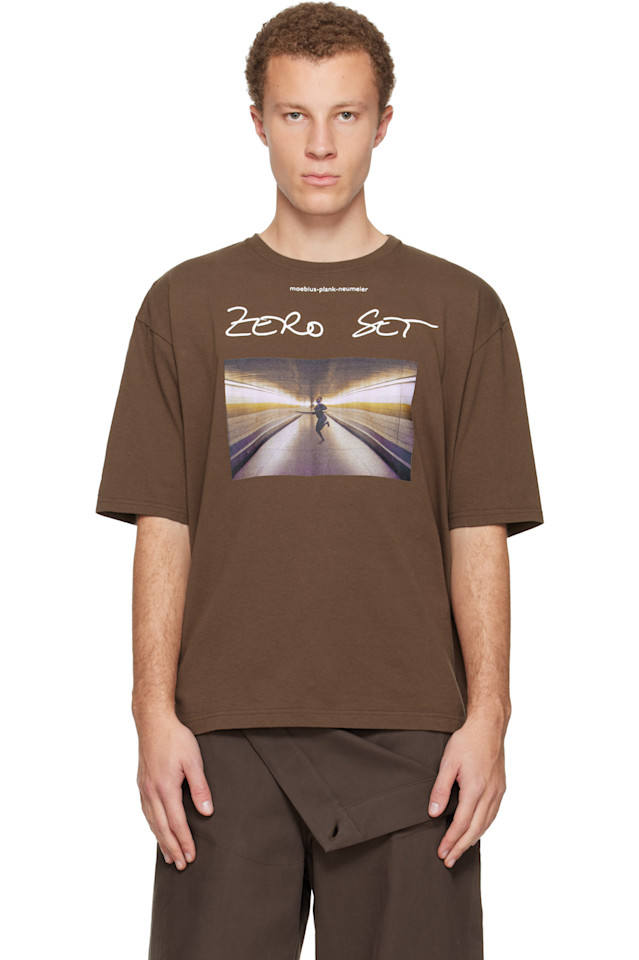 

Футболка Uc2E4813-5 Undercover, коричневый