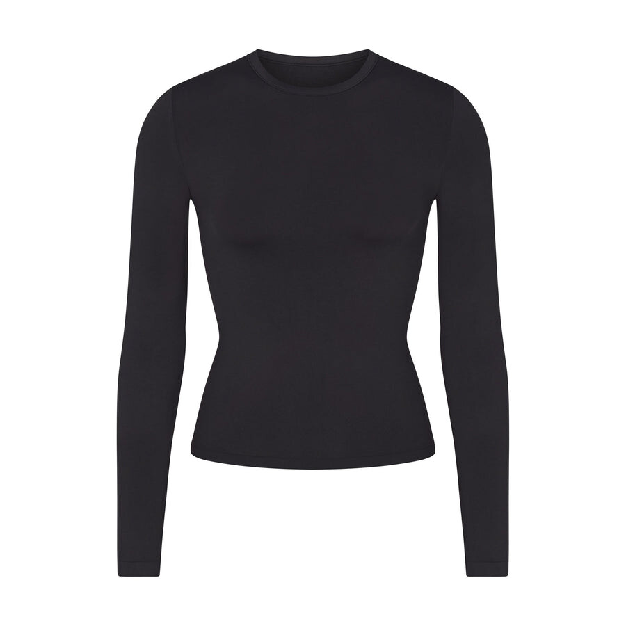 

Футболка с длинным рукавом SKIMS Soft Smoothing Seamless, цвет Onyx