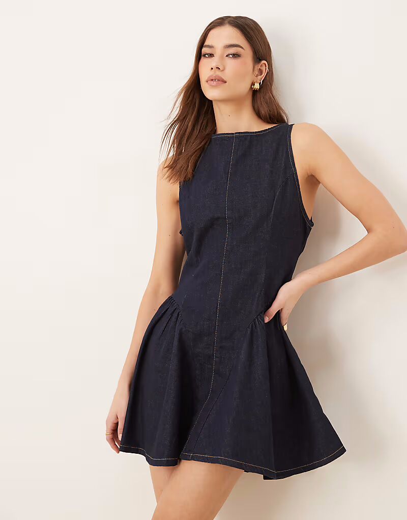 

Джинсовое мини-платье ASOS DESIGN со сборками на бедрах цвета индиго