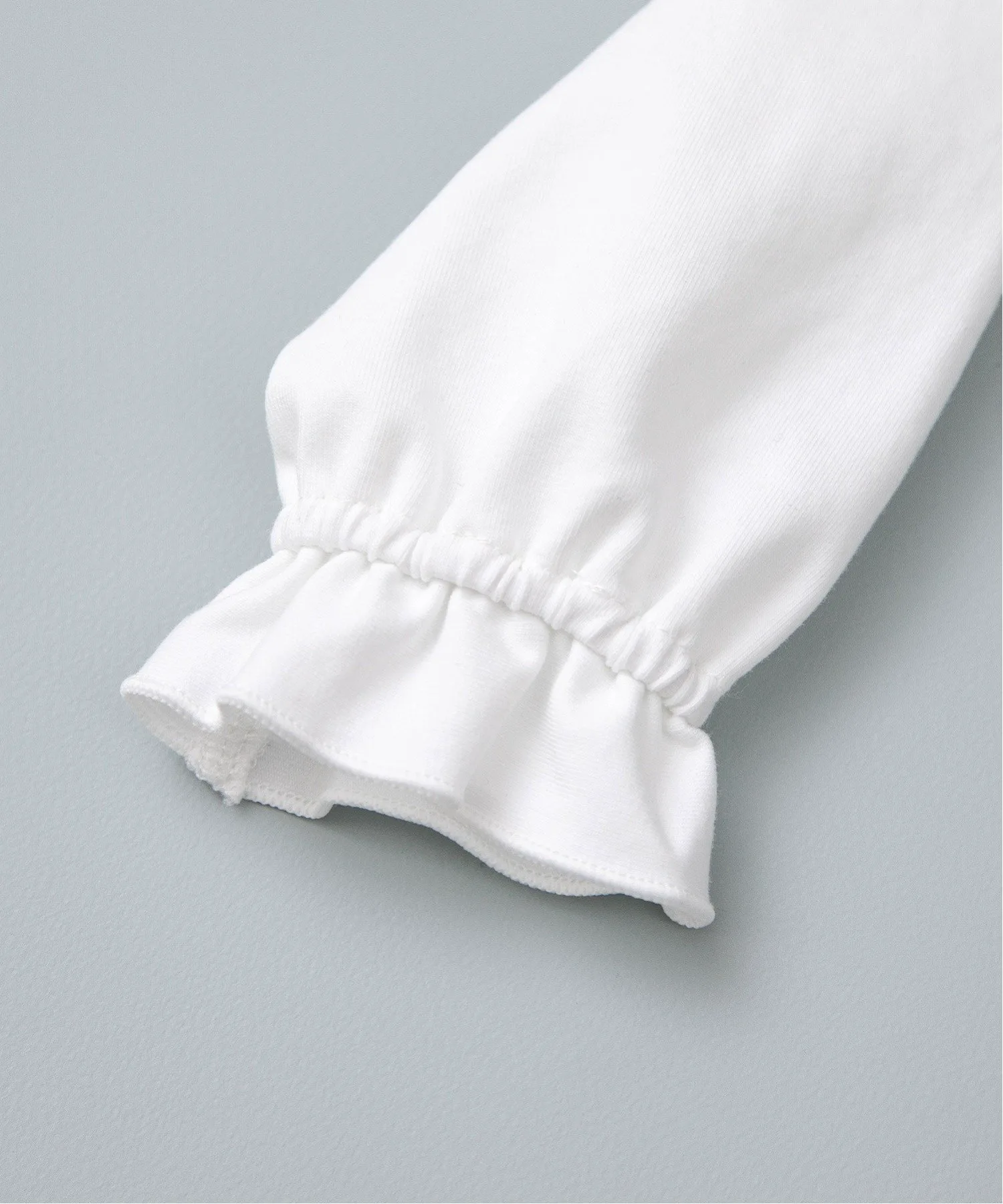 Классическая блузка с оборками Panpantutu, цвет White — фото 4