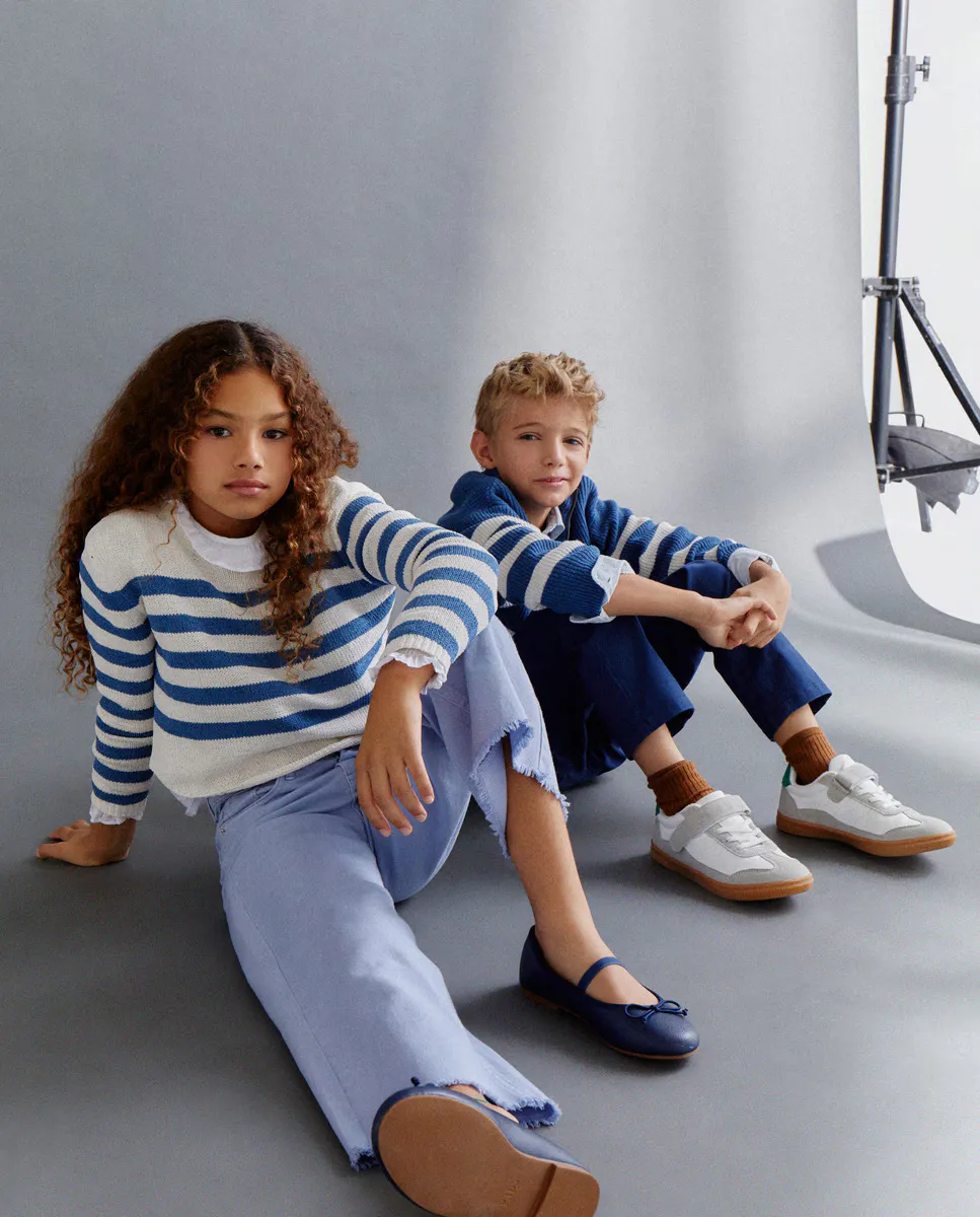 

Вязаный свитер для девочек синелью Kids El Corte Inglés, белый
