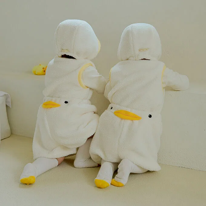 Детские шорты Snowduck айвори от Littletini