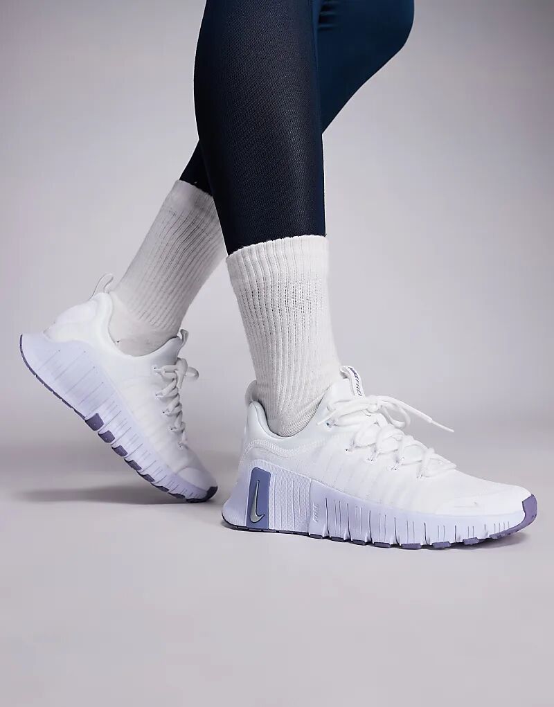 Кроссовки Nike Training Free Metcon 6 белого и светло-голубого цветов