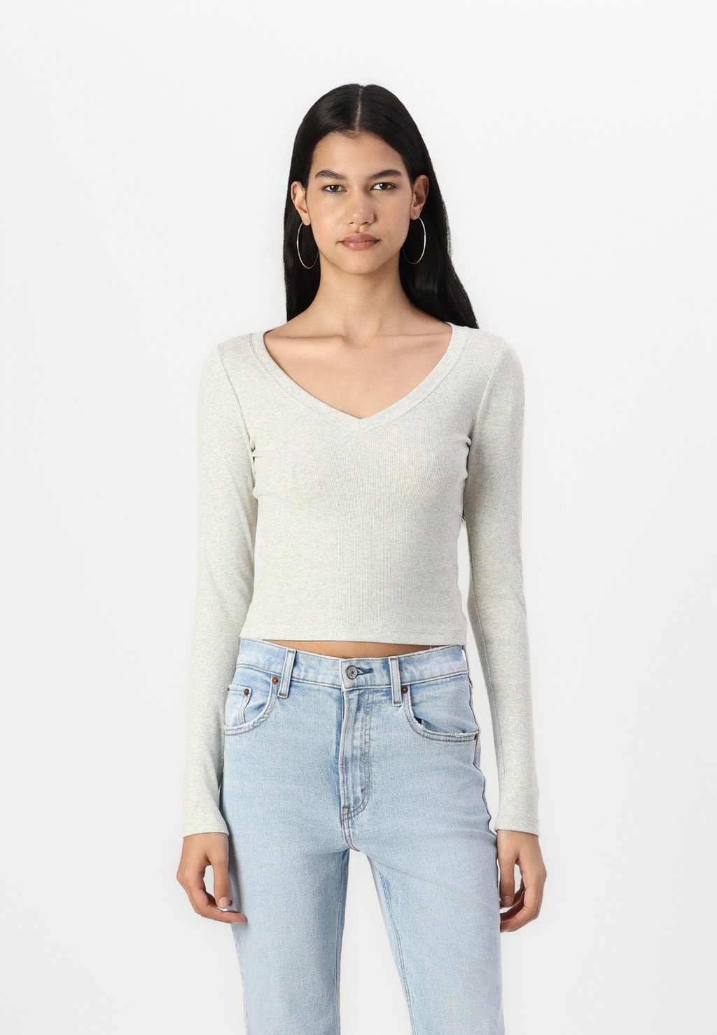 

Футболка с длинным рукавом V NECK Hollister Co., серый