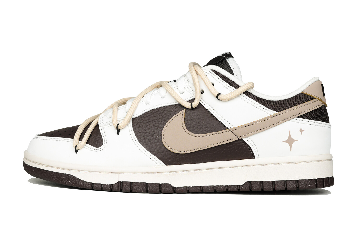 

Кроссовки Nike Dunk Skateboard Unisex Low-Top, белый/коричневый/кремовый