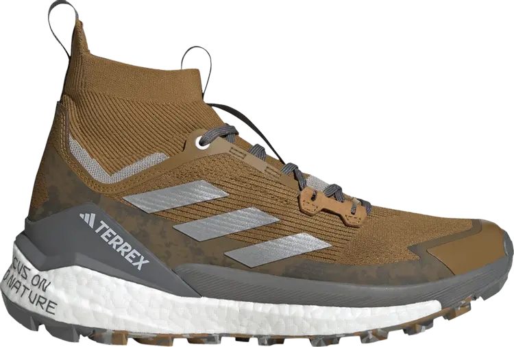 

Кроссовки and wander x Terrex Free Hiker 2 'Bronze Strata', коричневый