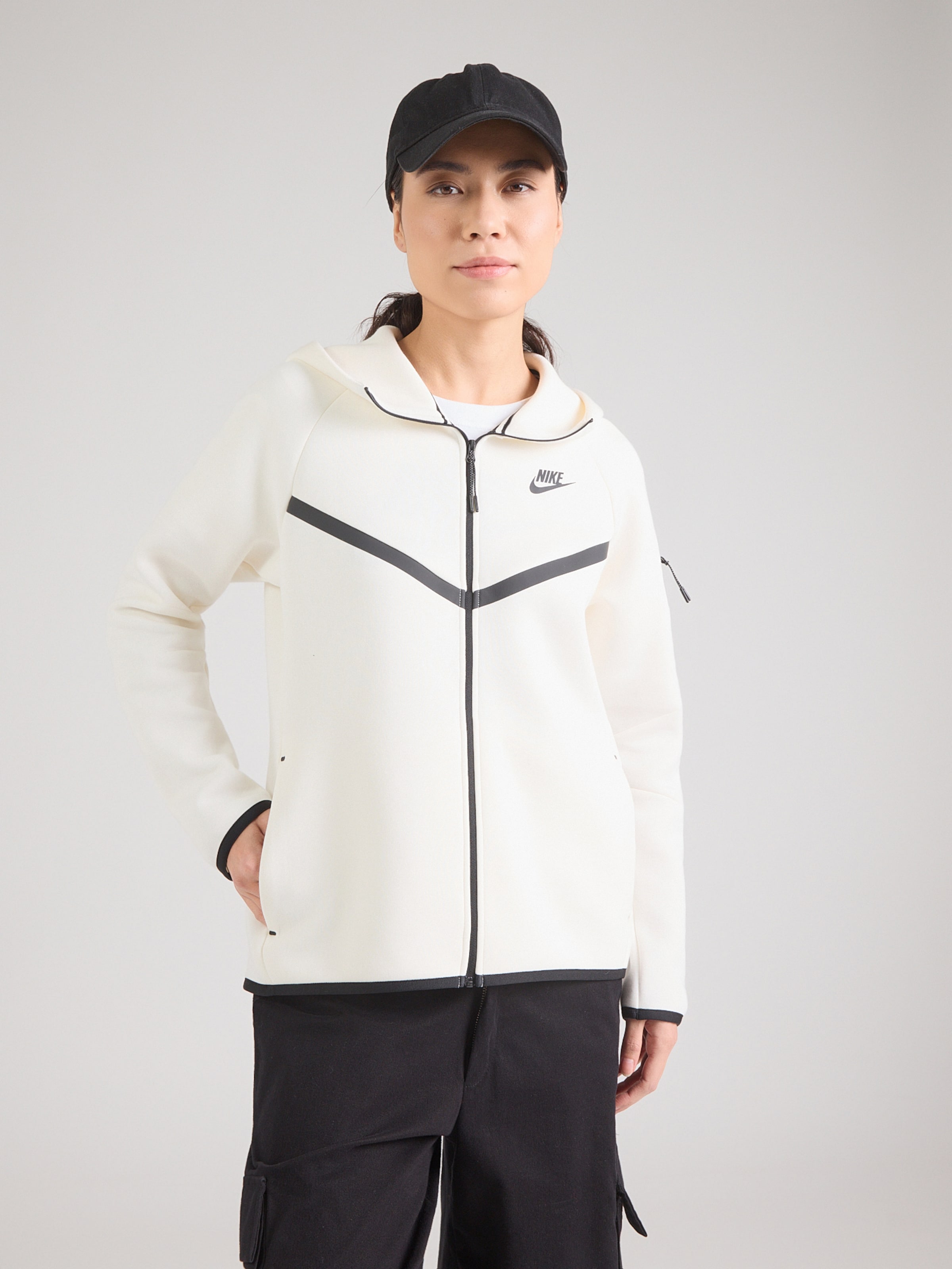 Nike Sportswear Толстовка с молнией 'TECH FLEECE 2' в светло-бежевом цвете — фото 3