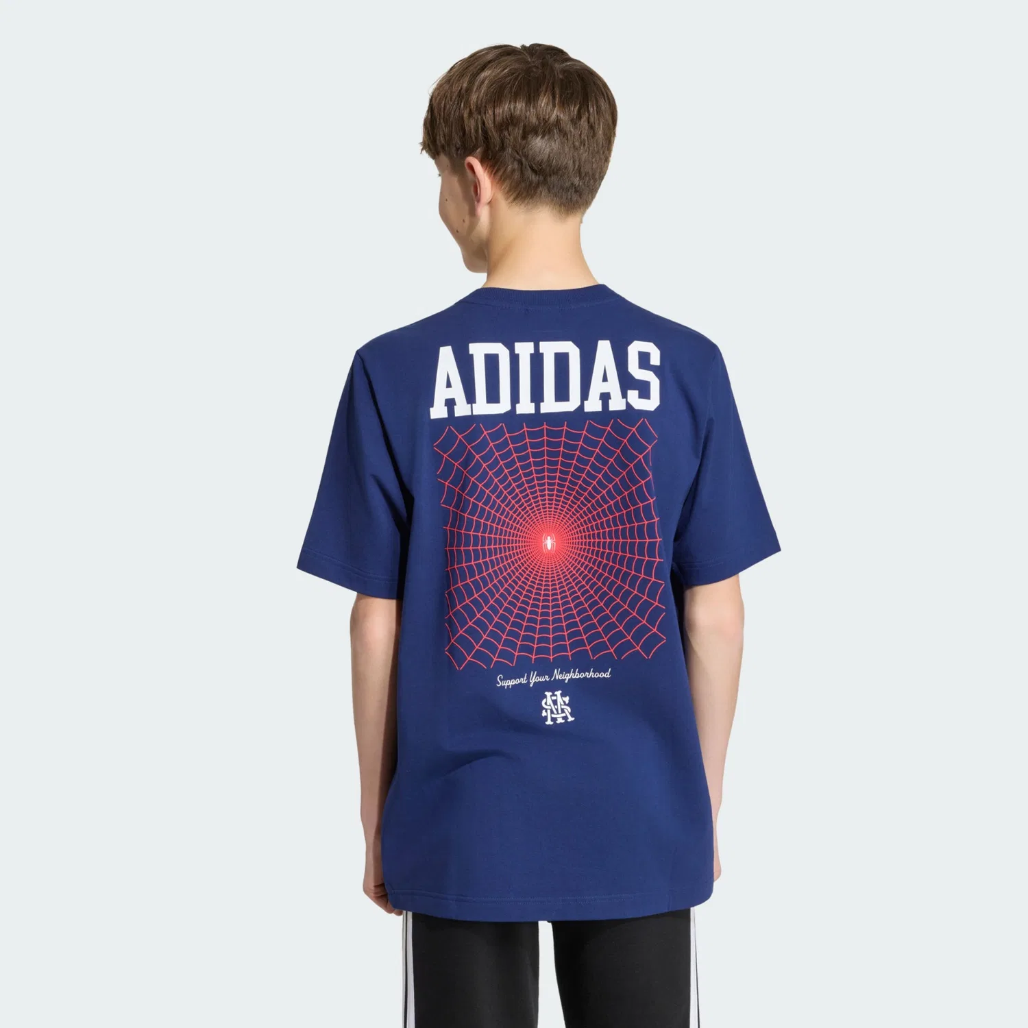Спортивная футболка Adidas Sportswear Performance Shirt Marvel Spider-Man темно-синего цвета — фото 2