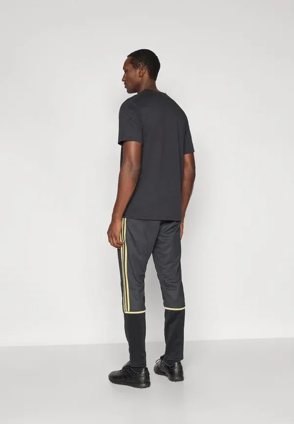 Толстовка Lfc club wear Adidas Performance, антрацит — фото 3