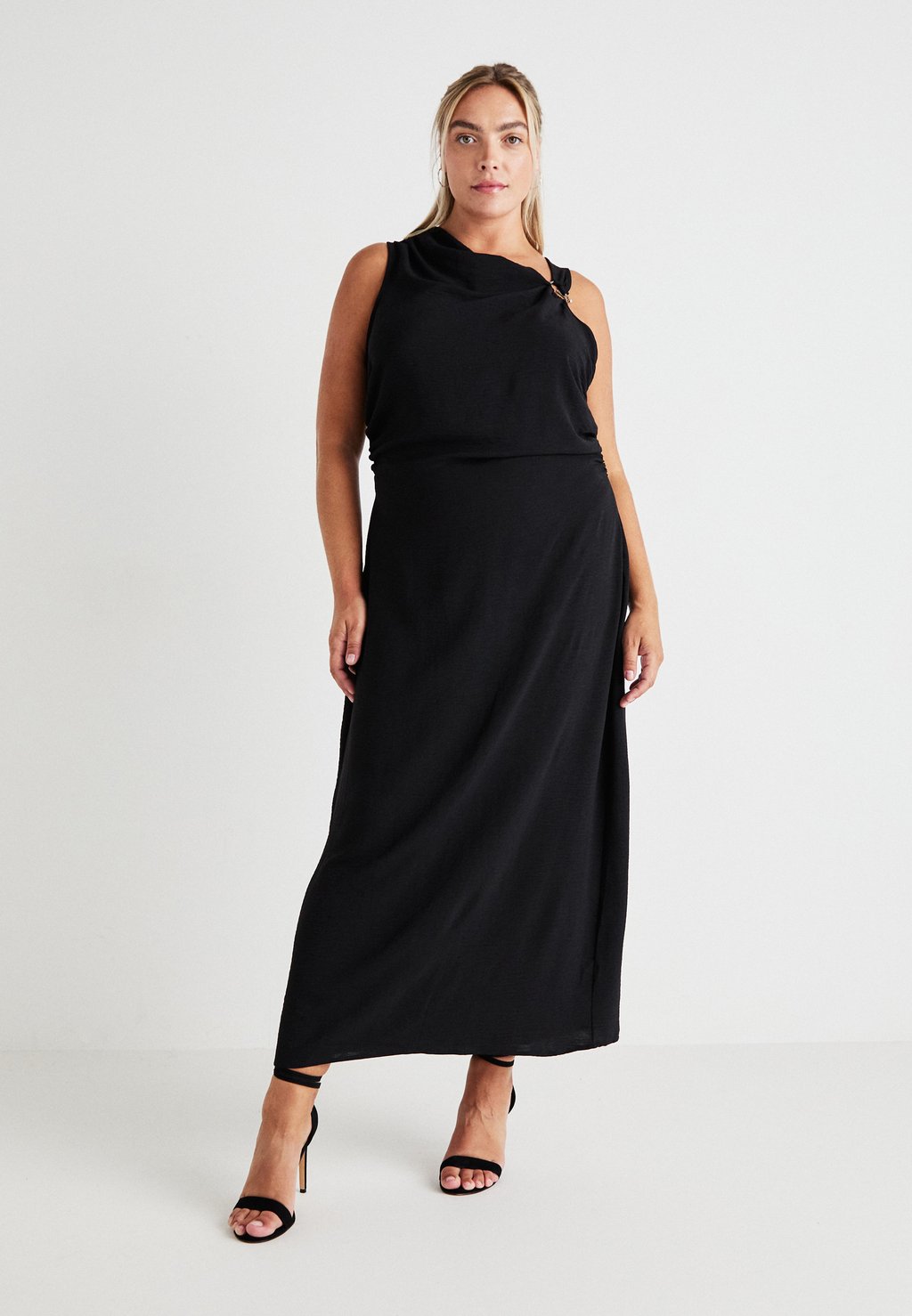 

Одежда для особых случаев VMCALVA CALF DRESS Vero Moda Curve, черный