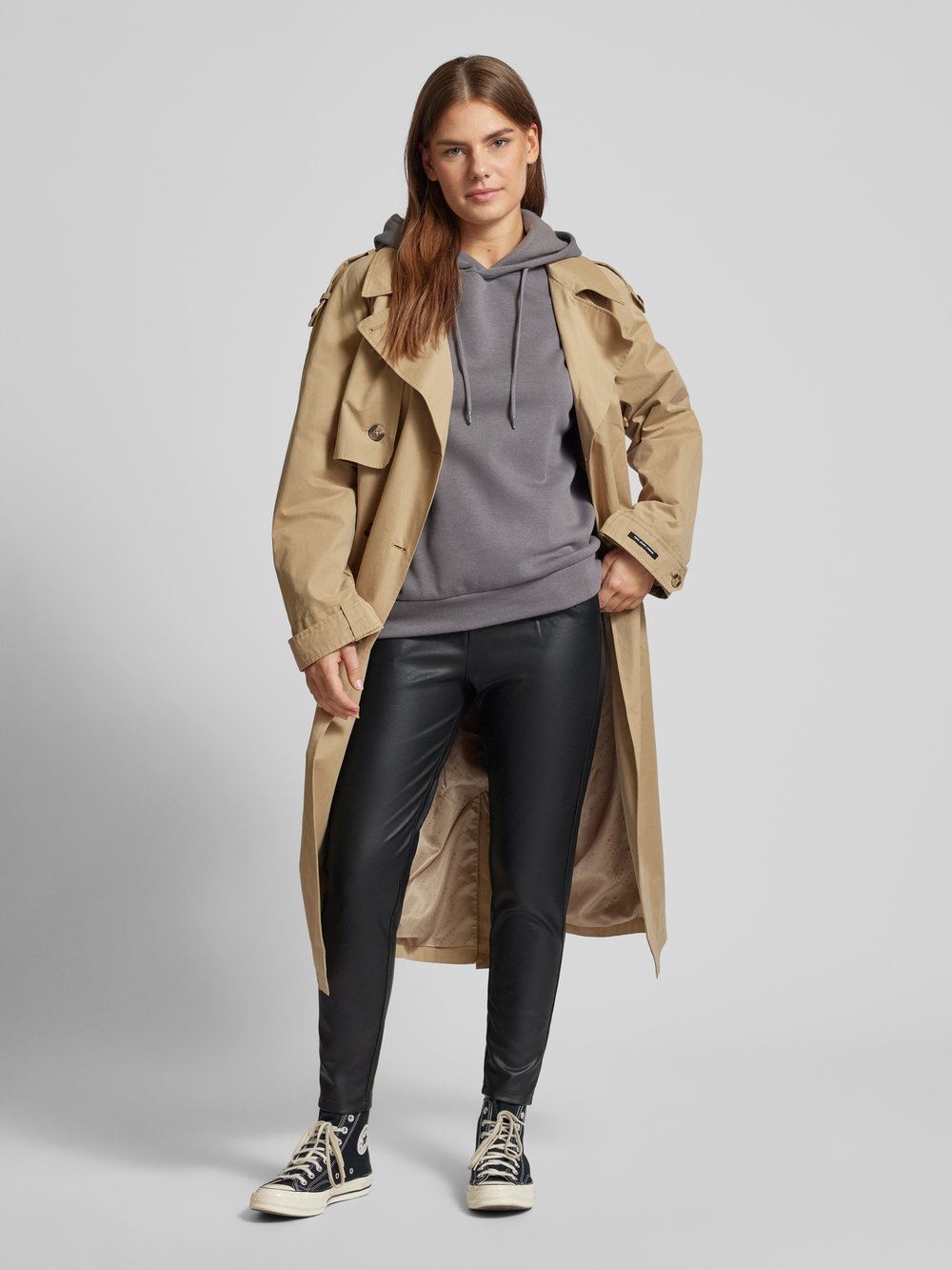 

Брюки из ткани с завязками, модель 'POPTRASH' Only, черный