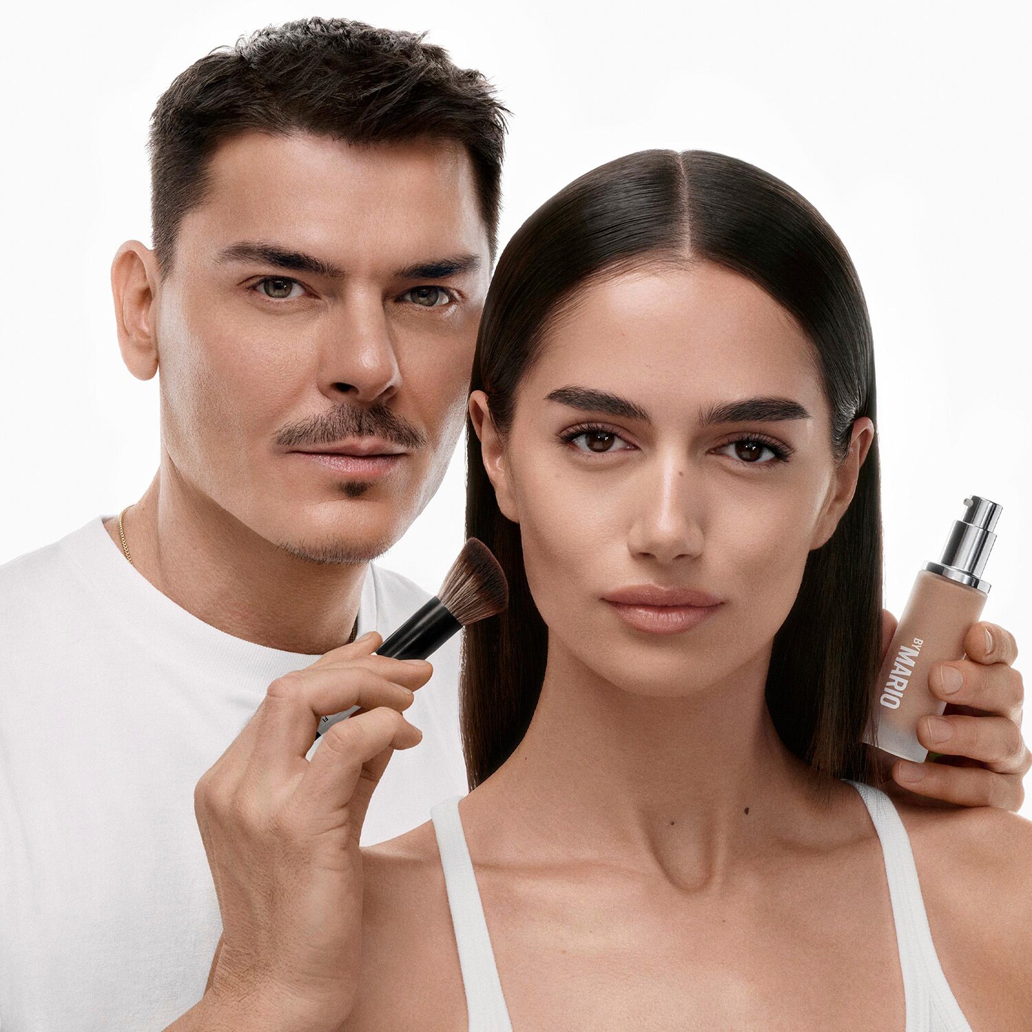 Тональная основа SurrealSkin Natural Finish Foundation Makeup By Mario, 11.5N (30ml) — фото 3