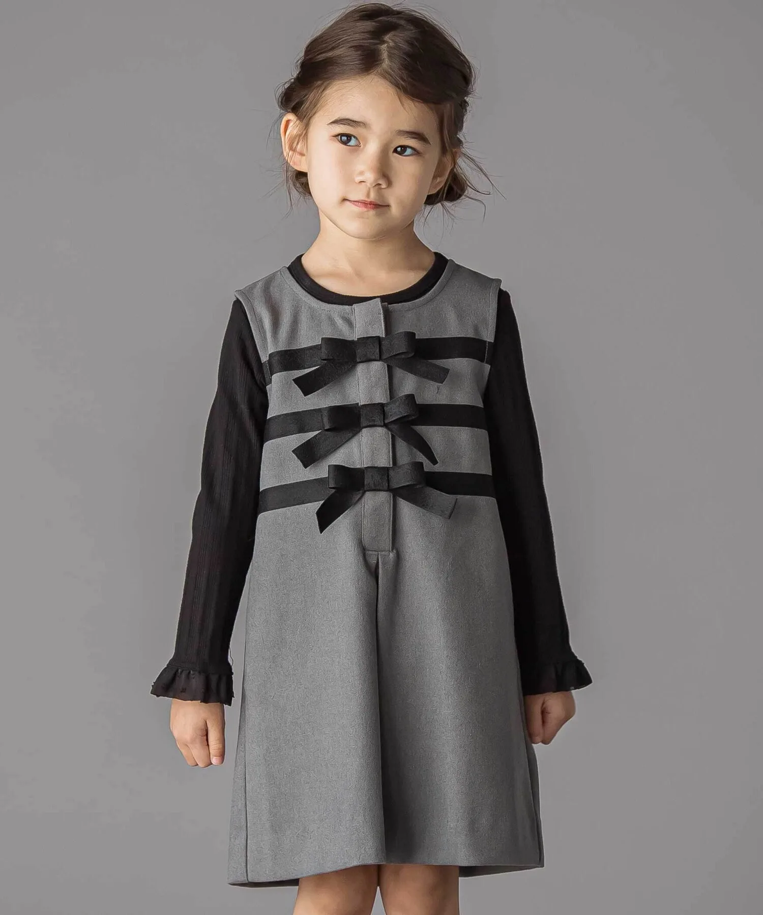 Детское платье-сарафан с бантами BeBe Petits Pois Vert серое