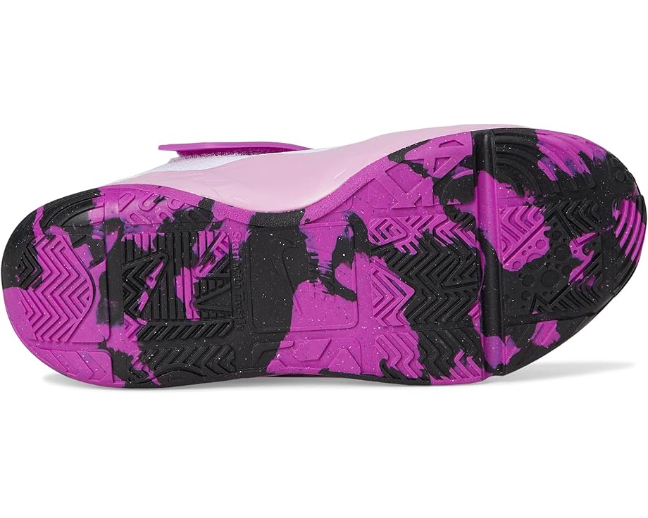 Детские кроссовки Nike Kids Team Hustle D 12 (Little Kid), White/White/University Gold/Vivid Purple — фото 3
