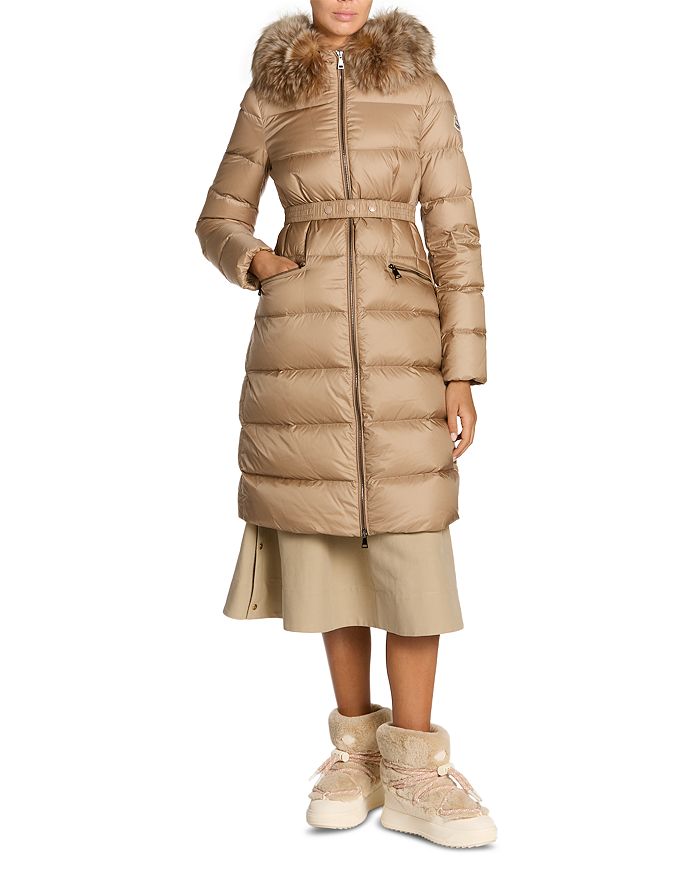 

Боэдик Утеплённое Пальто с Поясом Moncler, коричневый